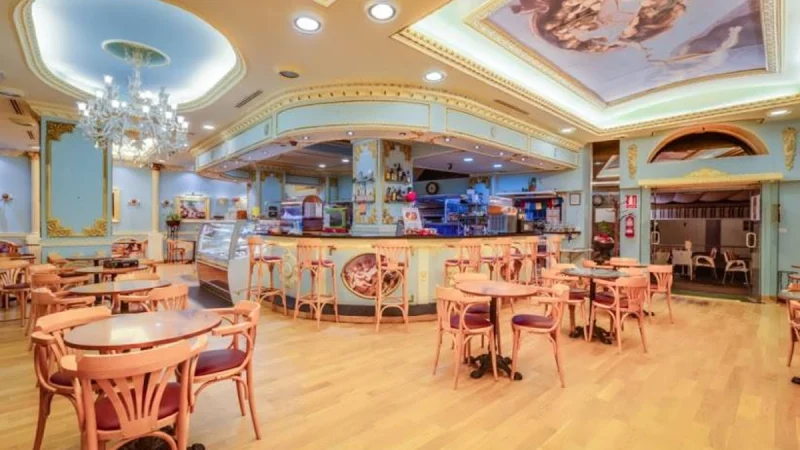 La-Italiana-Cafe-01